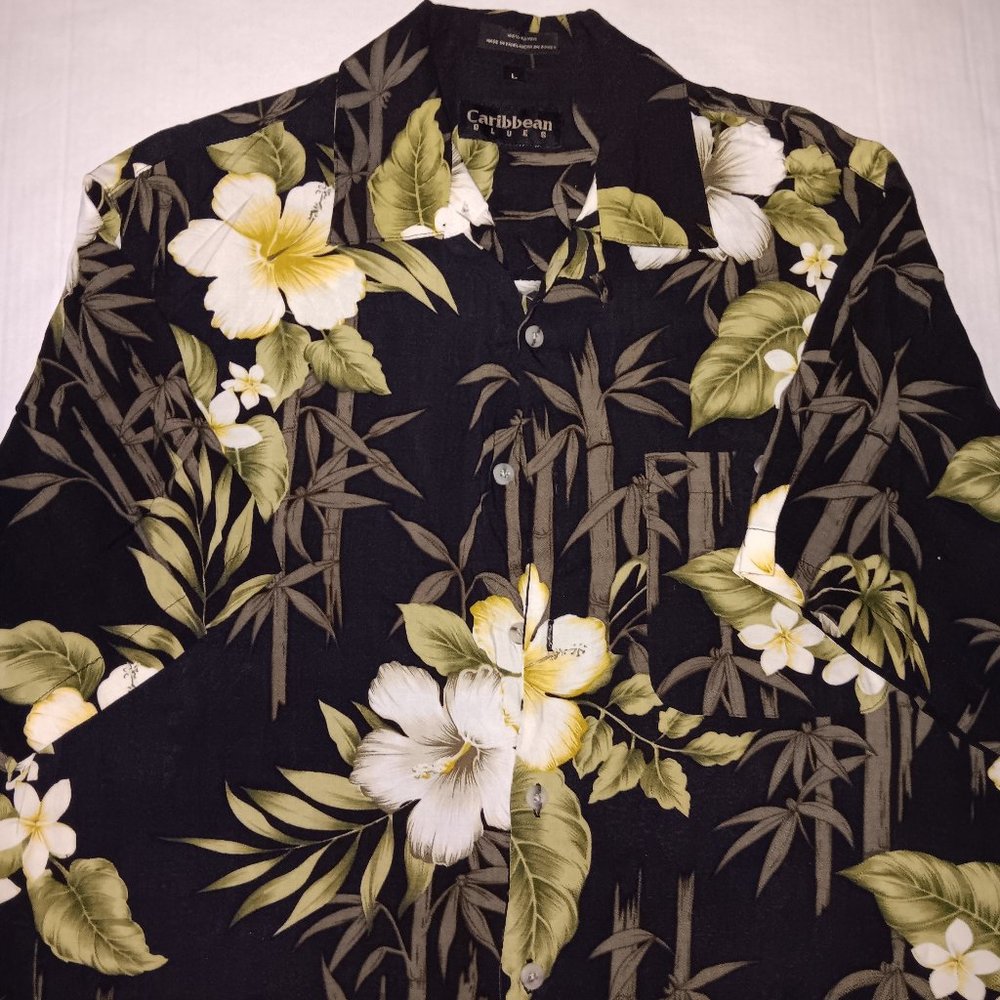 CARIBBEAN BLUES FLORAL PRINT BUTTON DOWN SHIRT